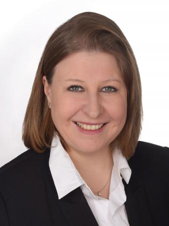 Sabine B.J. Distel